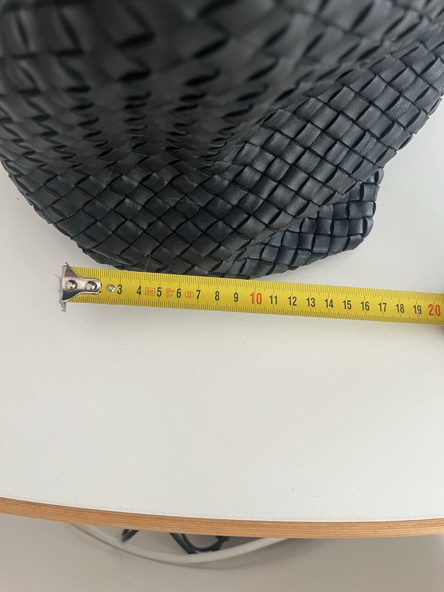 Bottega Veneta Sacs: Bottega Veneta Bag – D'occasion à Männedorf par Helenanne 4