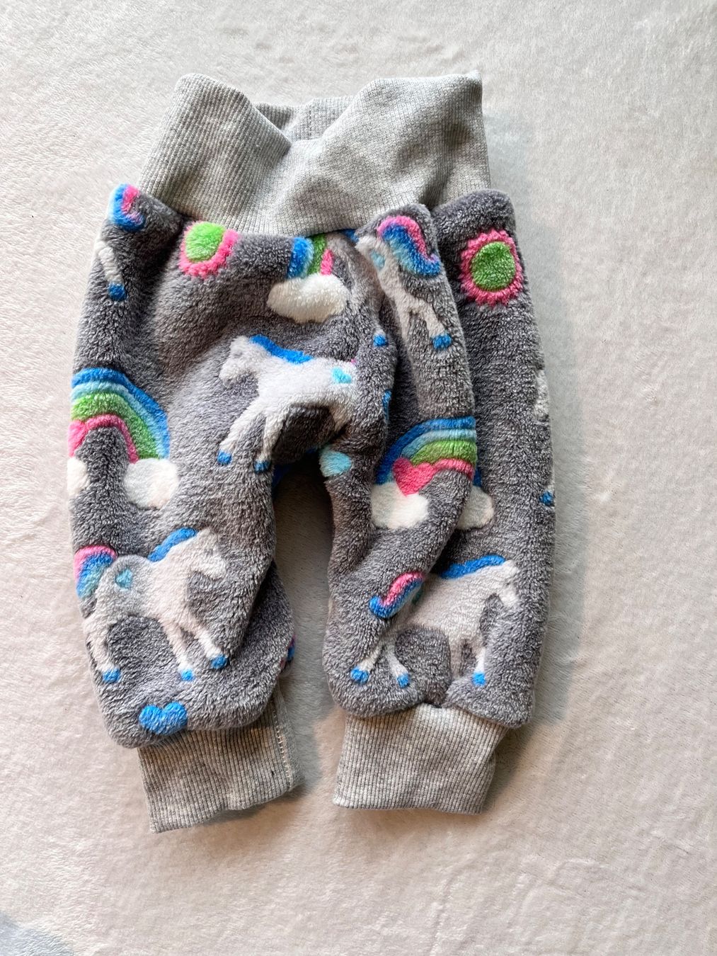 Pantaloni: 1 Kinderhose selbst genäht – Nuovo (secondo la descrizione) da Büsserach venduto da bor_s88m