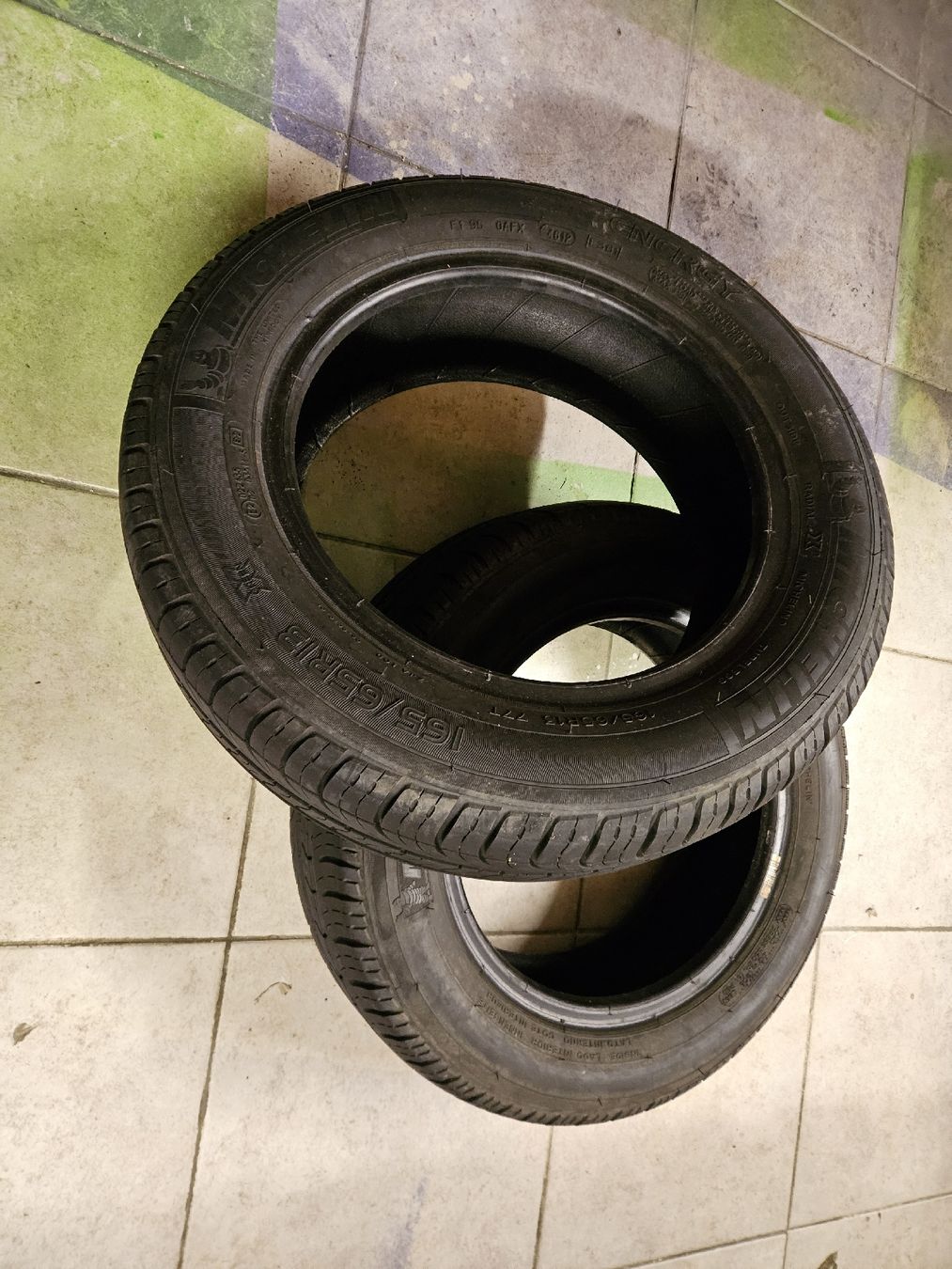 Michelin Pneumatici & Ruote complete: Pneus Michelin 165/65/13 – Usato da Courroux venduto da Fornax
