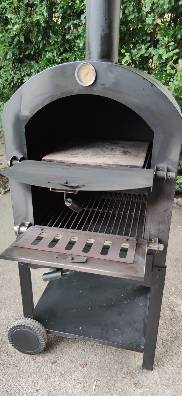 Forni per pizza: Pizzaofen mobil auf Rädern – Usato da Sumiswald venduto da julyka 2