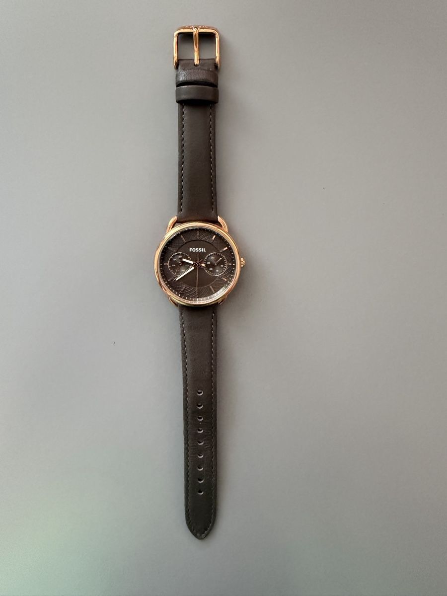 Fossil Orologi: Fossil Uhr ES3913 Damen  – Usato da Jona venduto da dar_k2v9