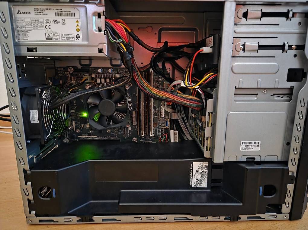 Server: HP Proliant ML30 G10 Server, 32gb, 16tb – Usato da Carouge GE venduto da EdoLiver 4