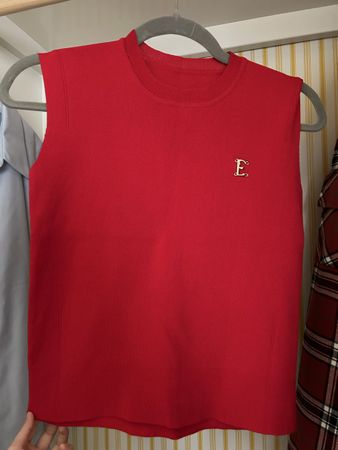 Vintage Red Sleeveless Sweater