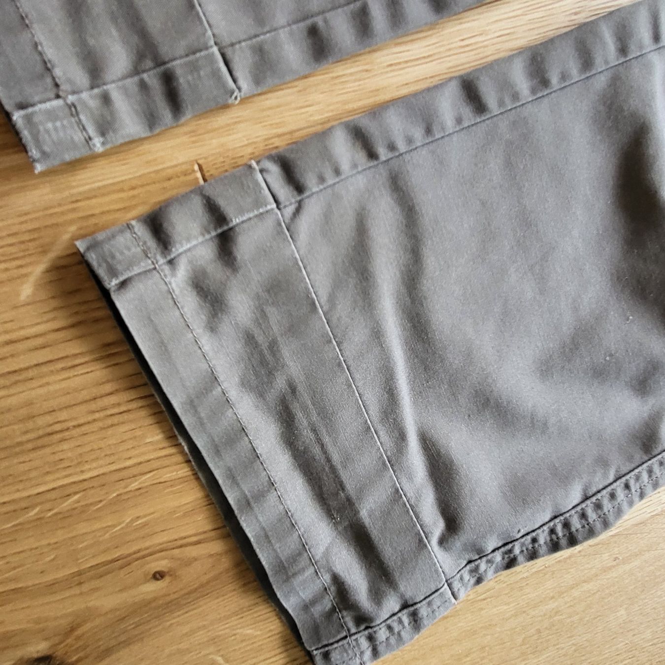Elkline Pantaloni: Elkline Hosen – Usato da huttwil venduto da Fasnacht5 2