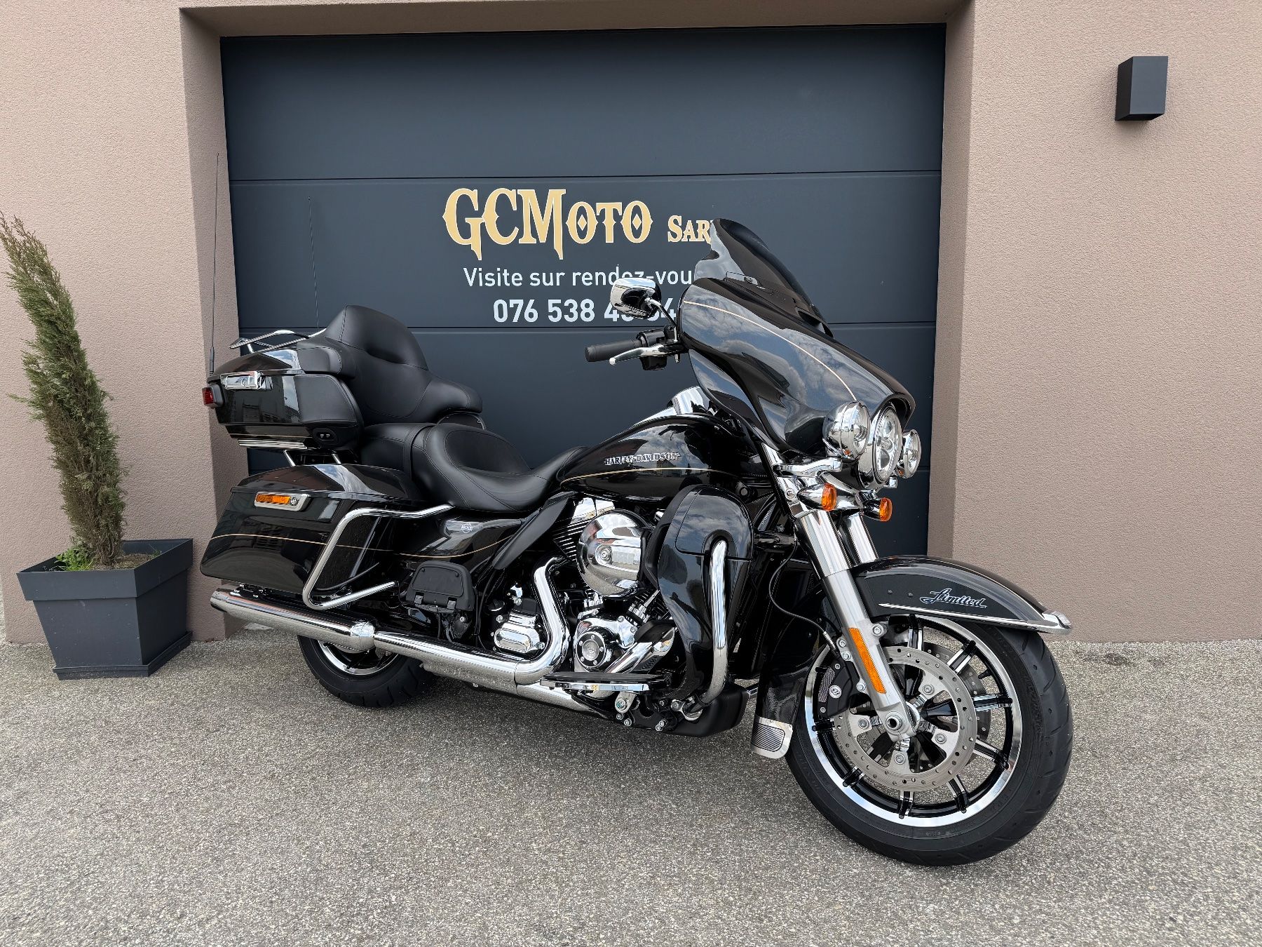 Harley-Davidson Touring: Harley Davidson Electra Glide Touring LEASING POSSIBLE – Usato da Echallens venduto da HD90 1