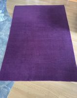 Grand tapis en laine violet 170 × 200 cm – Très bon état