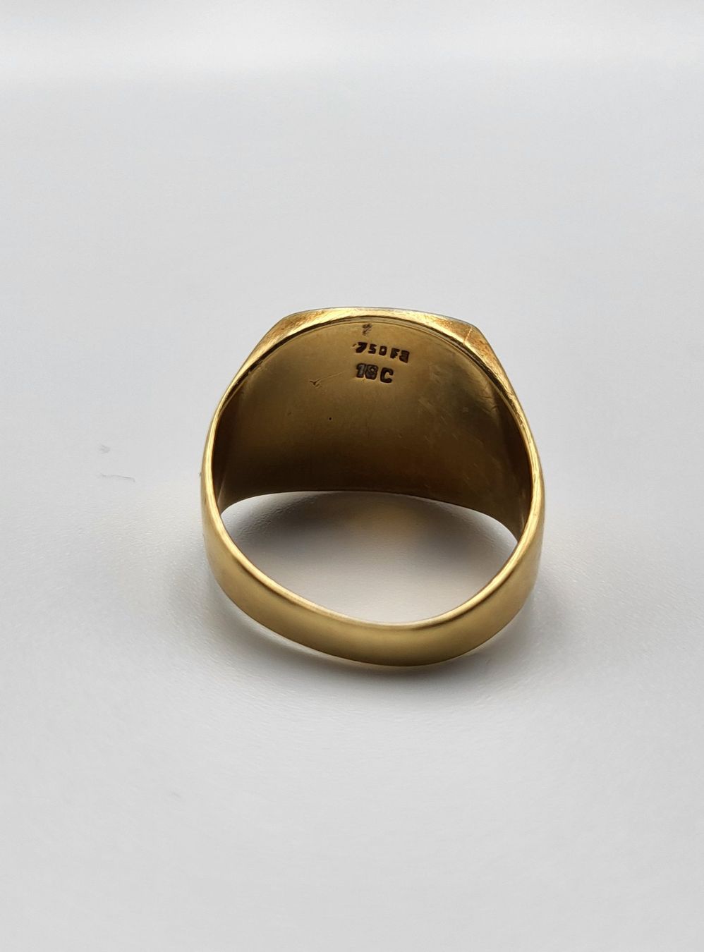 Anelli: 18 Karat 750 Gold Wappenring – Usato da Wald ZH venduto da Aniade 5