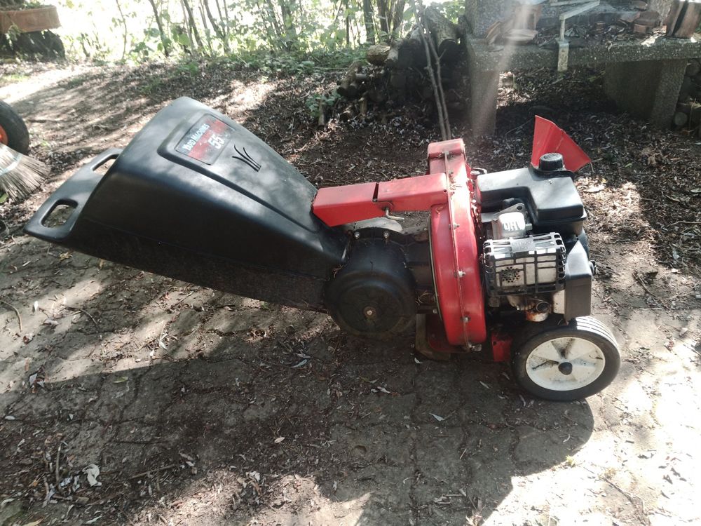 Häcksler Yard Machines 55 (Defekt) in Boppelsen für CHF 150 – nur ...