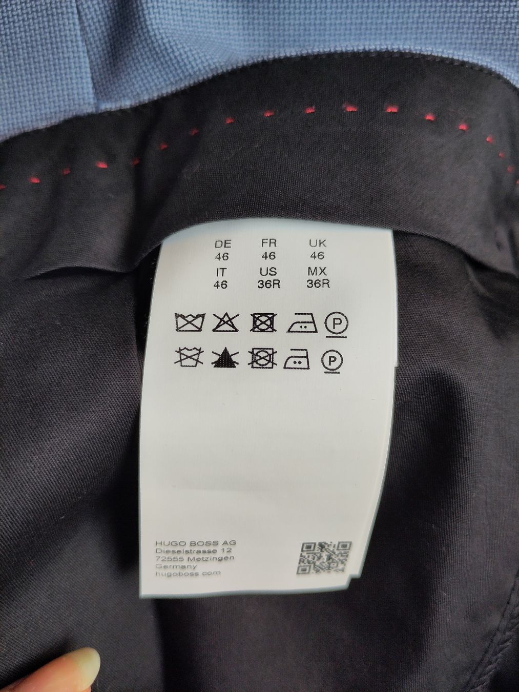 Completi: Costume Hugo Boss – Nuovo (secondo la descrizione) da Vevey venduto da chiara_a 6