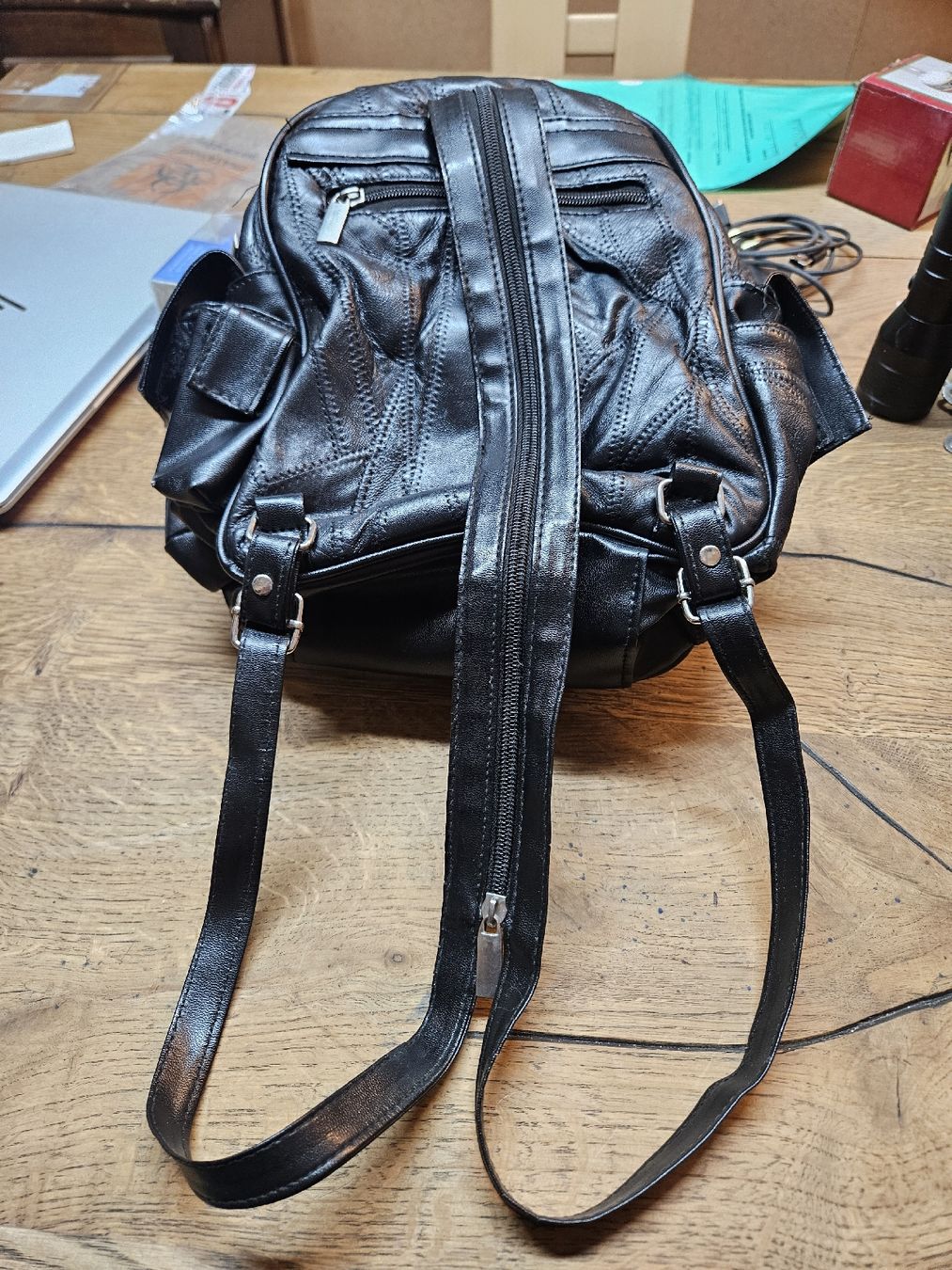 Rucksäcke: Rucksack Bercy Leder schwarz Patchwork guter Zustand – Gebraucht aus Rorschach von TimelessTrading 3
