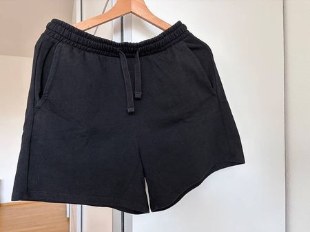 H+M Joggingshorts Gr. S schwarz neu