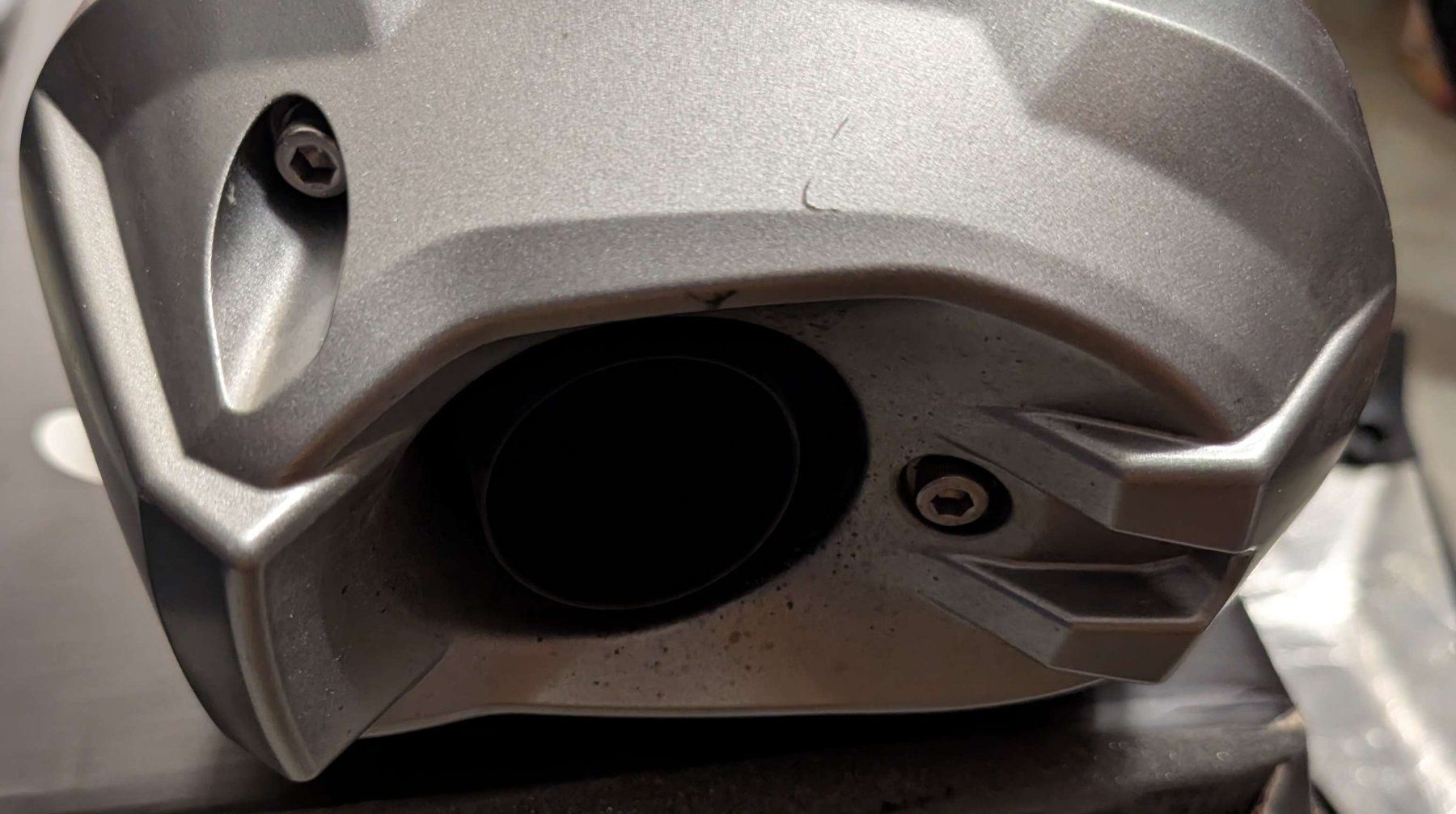 Suzuki Échappements: Suzuki V-Strom 1050 XT Auspuff Original – D'occasion à Bonstetten par mh2_d8k5 2