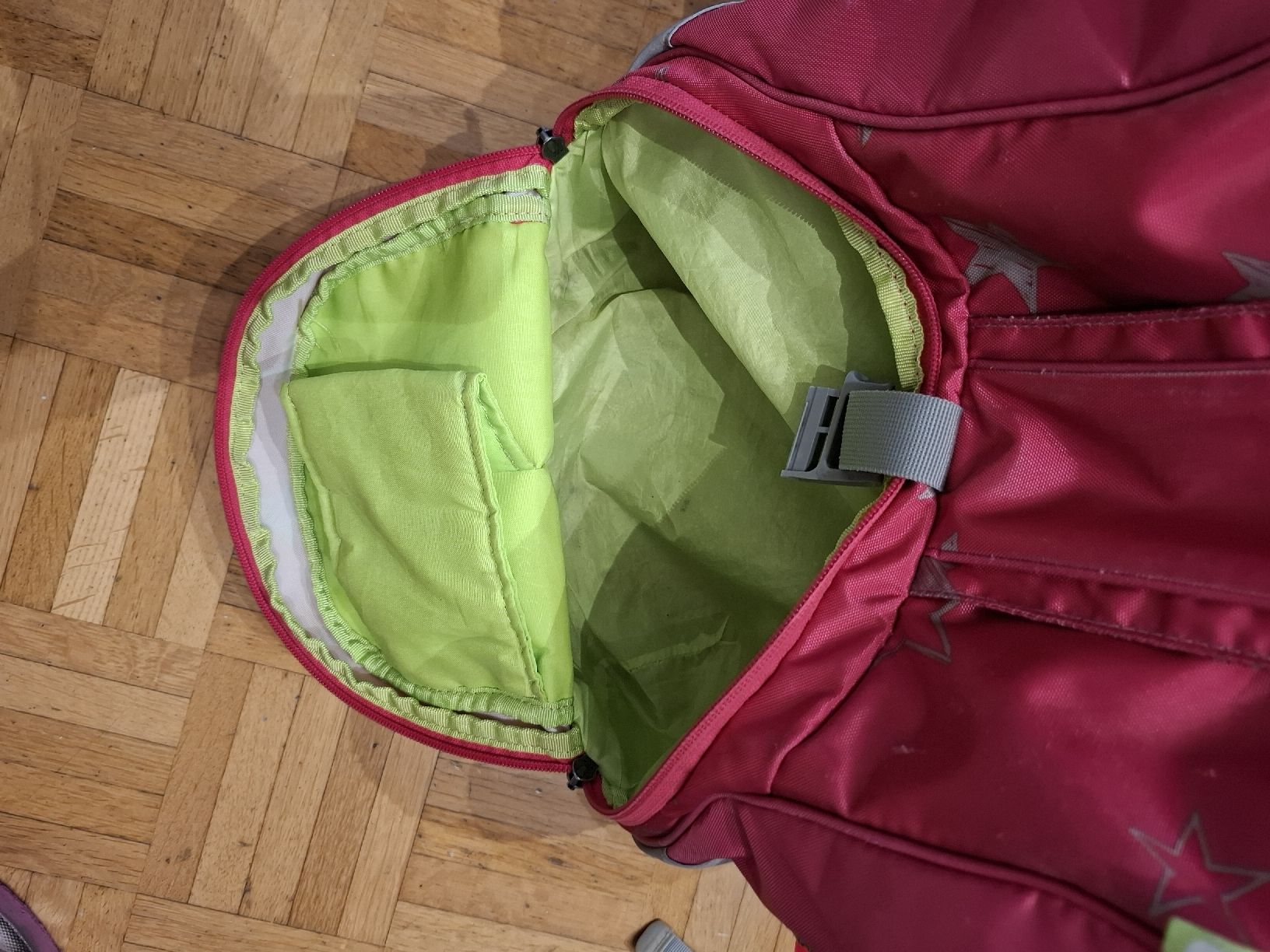 Ergobag Borse & Zaini: Ergobag Pack CinBärella Schulrucksack Set Pink mit Zubehör – Usato da Rombach venduto da Circlelove 5