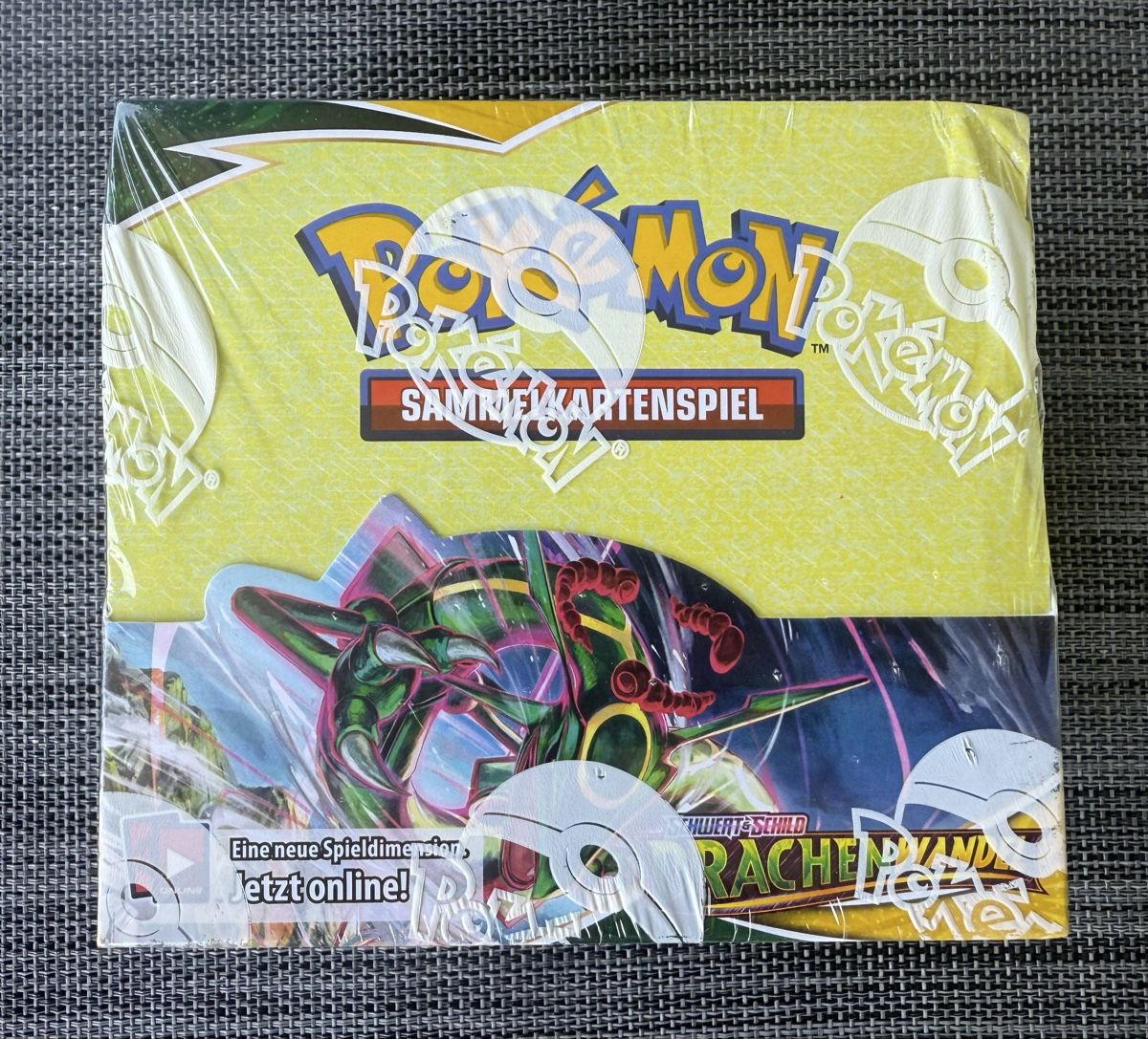 Pokémon Carte collezionabili: Pokemon Display Drachenwandel inkl. Acrylcase – Nuovo (secondo la descrizione) da Zürich venduto da Cardimon