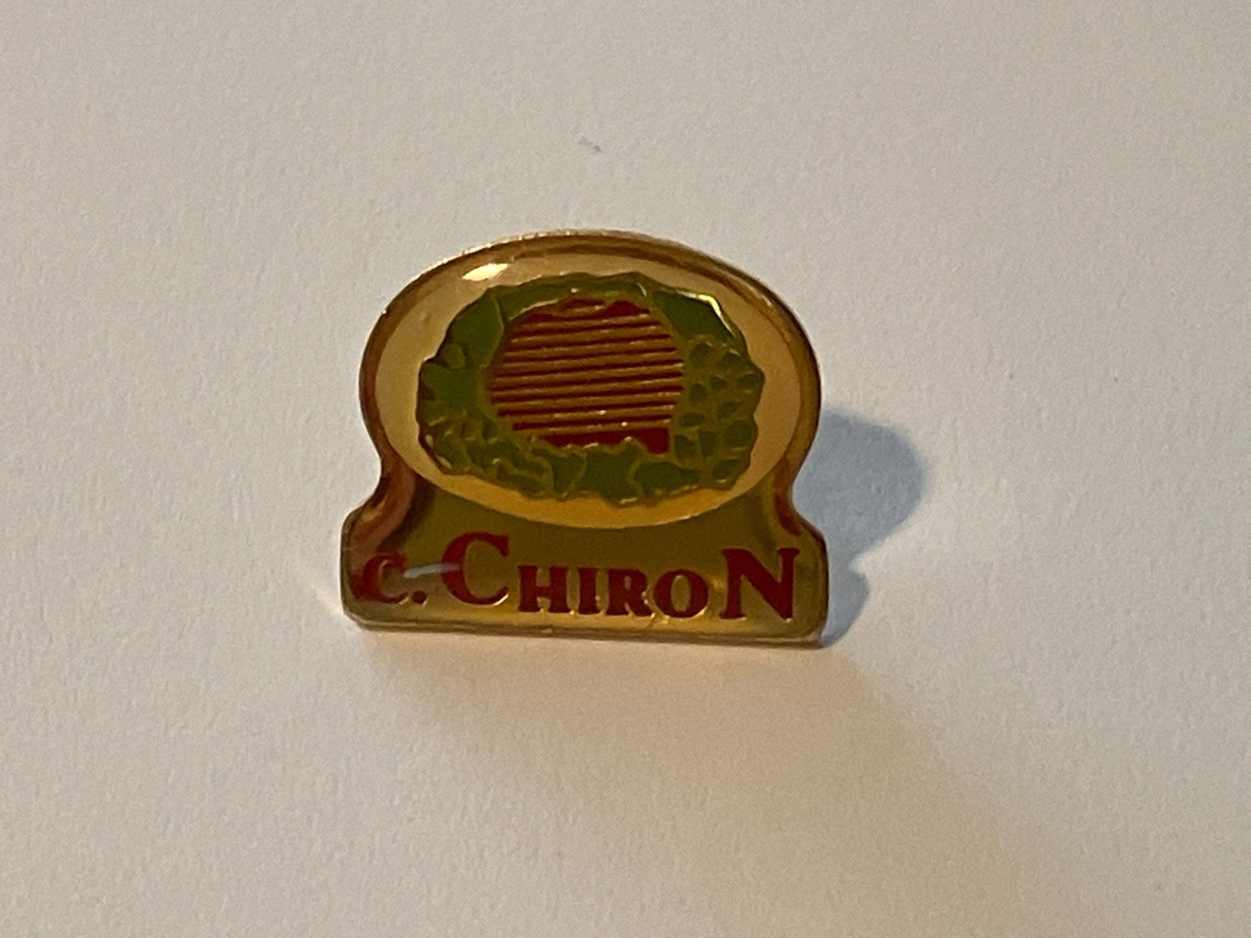 Placchette & Badge: 1 Pin Chiron – Usato da Basel venduto da djwwpp