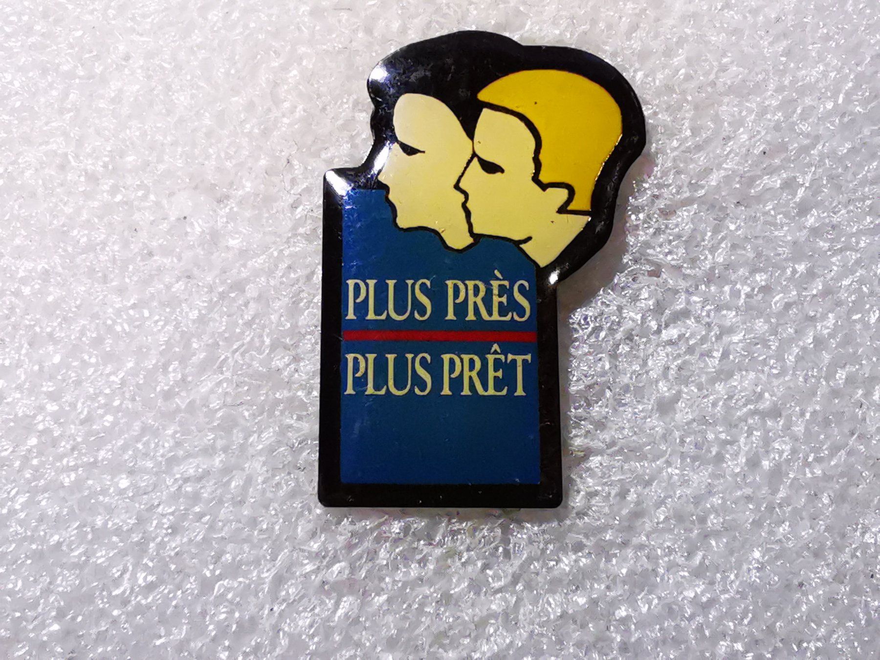 Placchette & Badge: Ansteckpin 17: Plus Pret – Usato da Oppligen venduto da Pin-Fall-Shop