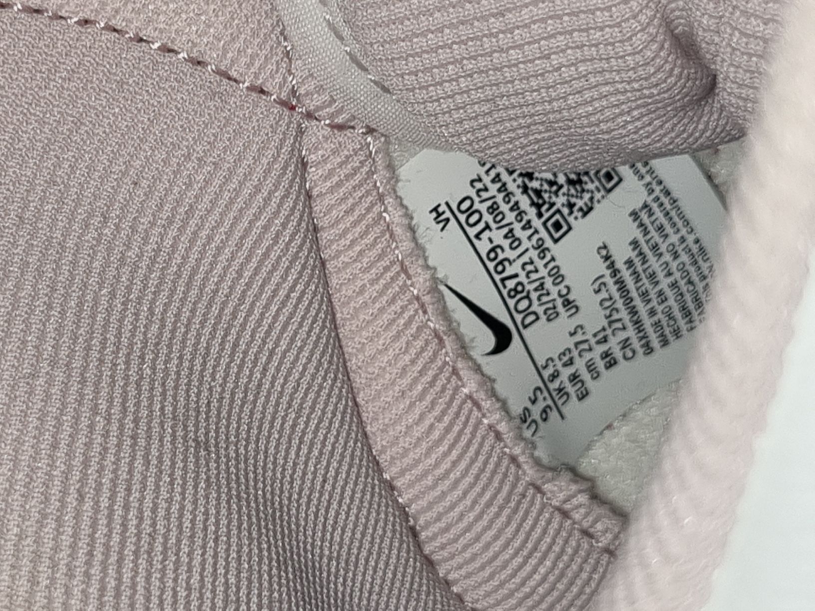 Nike Scarpe da uomo: Nike Dunk High weiss/pink Grösse 43 – Nuovo (secondo la descrizione) da Wettingen venduto da Ishi8 5