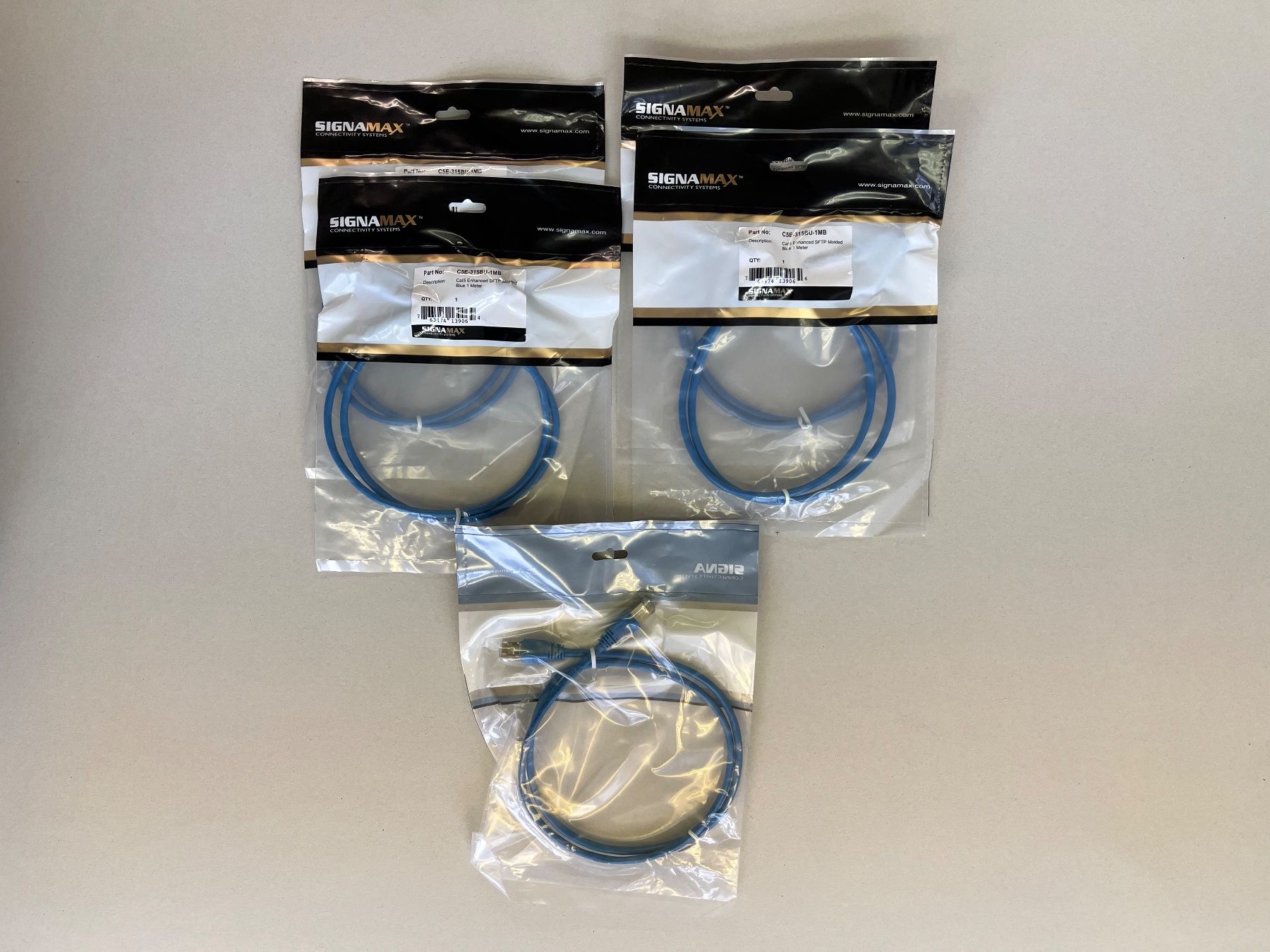 Kabel: Lan Kabel 1m, 5 Stück, Cat5 Enhanced SFTP Molded – Gebraucht aus Netstal von spaltflo01