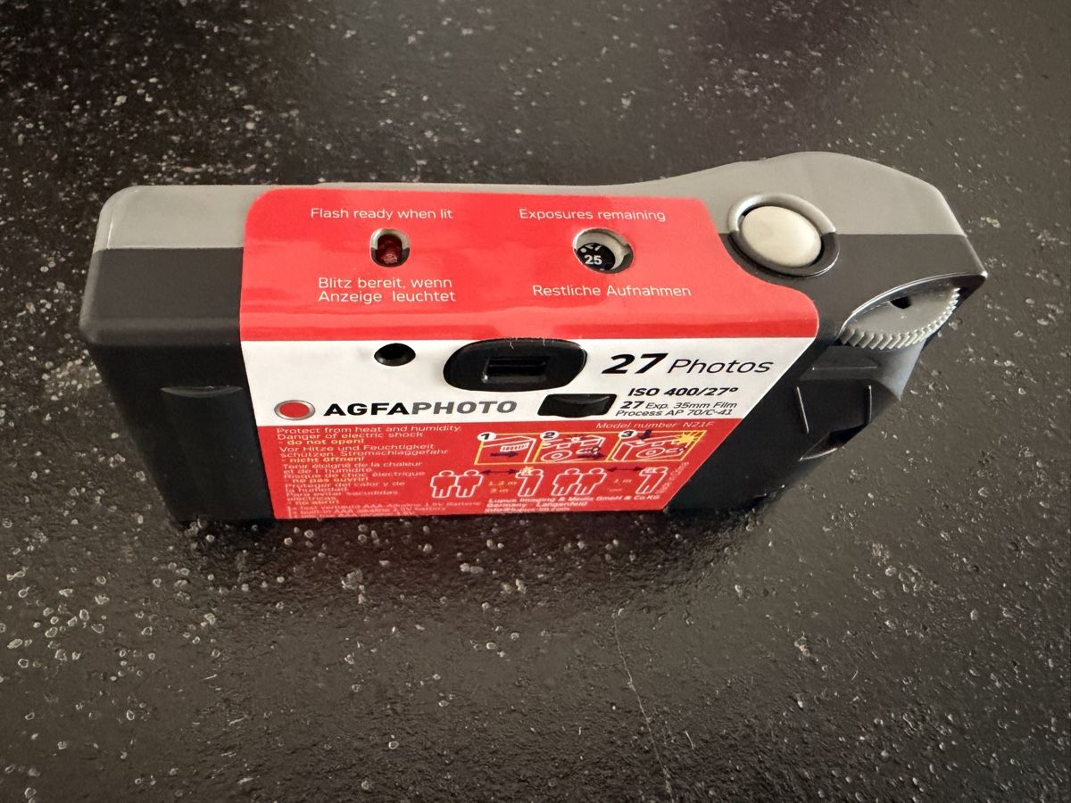 Agfa Fotocamera: AGFA LEBOX CAMERA mit Blitz, 27 Photos, neuwertiger  – Nuovo (secondo la descrizione) da Zürich venduto da Gadgets2020 2
