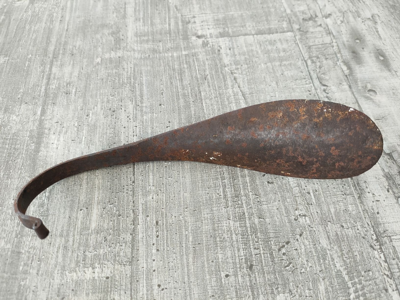 Sonstige Kleidung & Accessoires: Rustikaler Vintage Schuhlöffel aus Eisen - Ein Hingucker! – Gebraucht aus Gipf-Oberfrick von minini 4