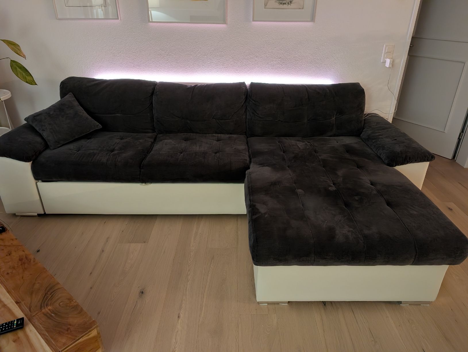 Divani: Ecksofa mit Bettfunktion – Usato da Dübendorf venduto da Noobistine