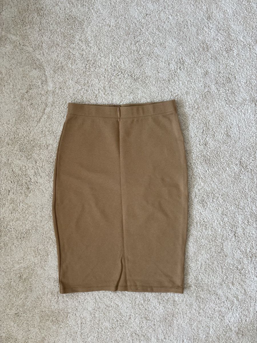 Gonne: Röhrenrock beige Gr. S/M figurbetont – Usato da Basel venduto da mic_5258 1