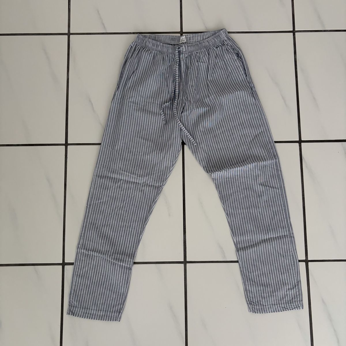 Pantaloni: Hosen gestreift Grösse S  – Usato da Opfikon venduto da ZDem