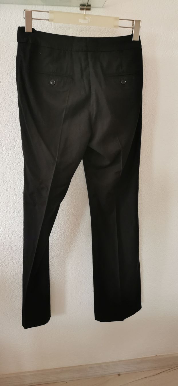 H&M Pantaloni: Business / Stoff Hose schwarz – Usato da Wyssachen venduto da Soenne 2