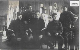 Armee Suisse - Soldaten im Bureau