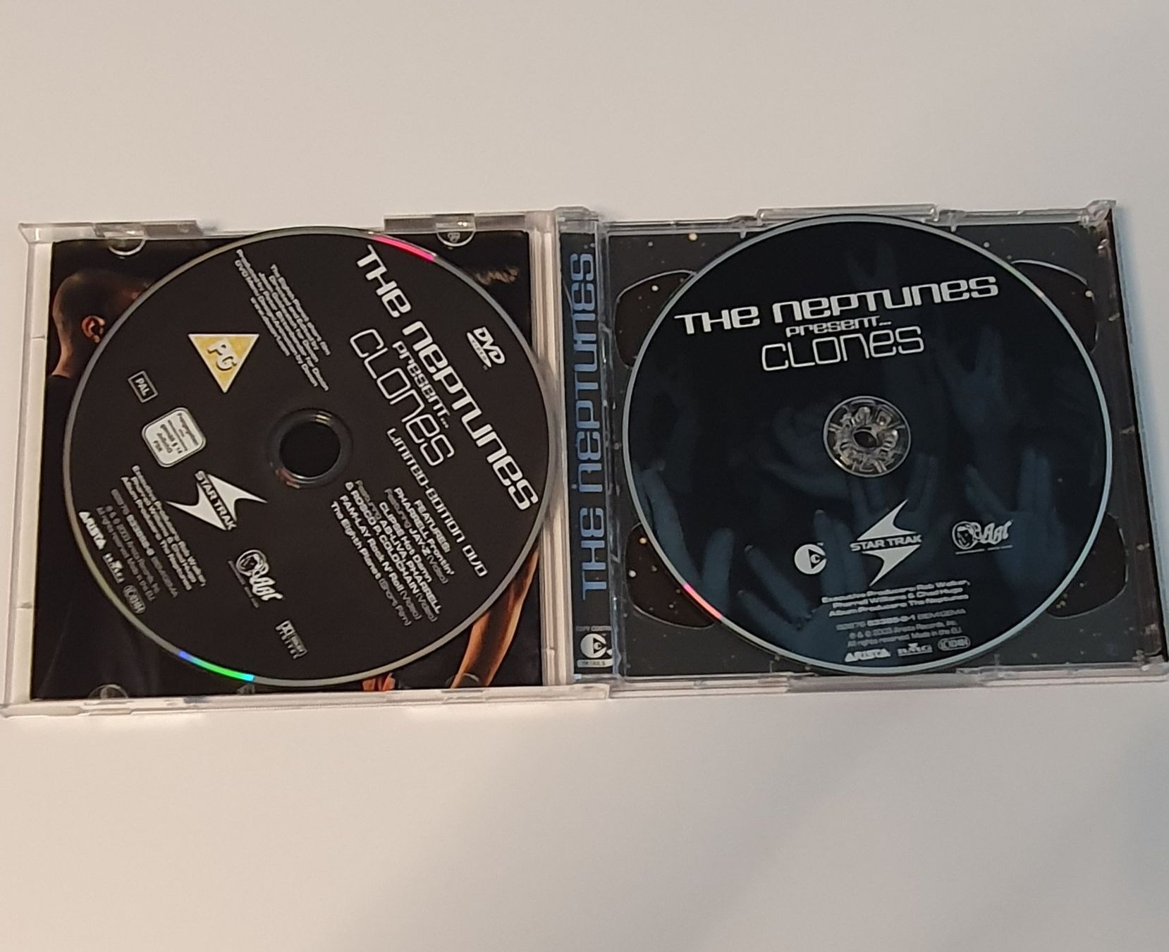 CD: The Neptunes Present... Clones CD + DVD – Usato da Zuchwil venduto da AdamO. 2