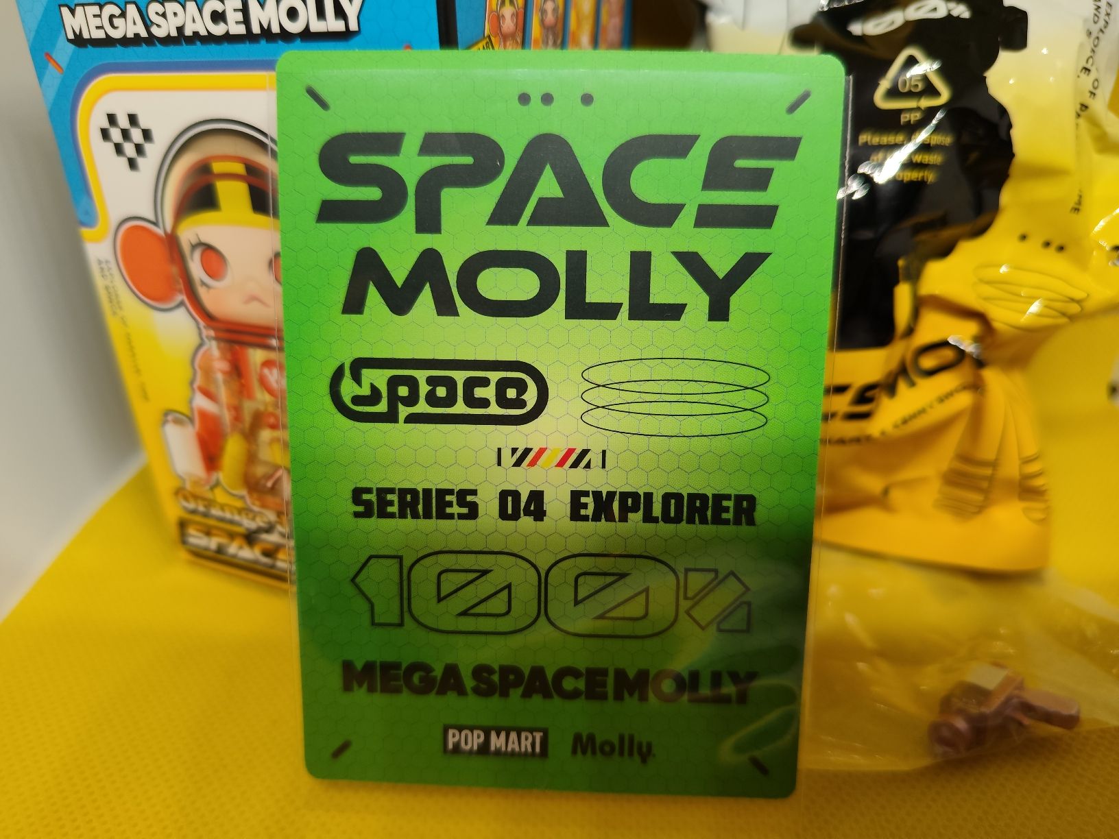 Pop Mart Statuette: Mega Space Molly Smitten White 100% Figur versiegelt – Nuovo (secondo la descrizione) da Rothrist venduto da SiddharthaMoon 3