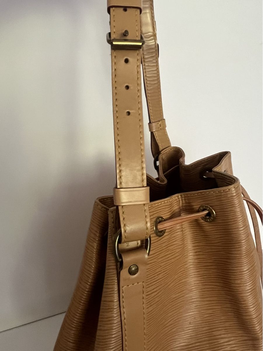 Louis Vuitton Borse da donna: Louis Vuitton Petit SAC -Epi Leder/ beige – Usato da Basel venduto da marinaliane 7