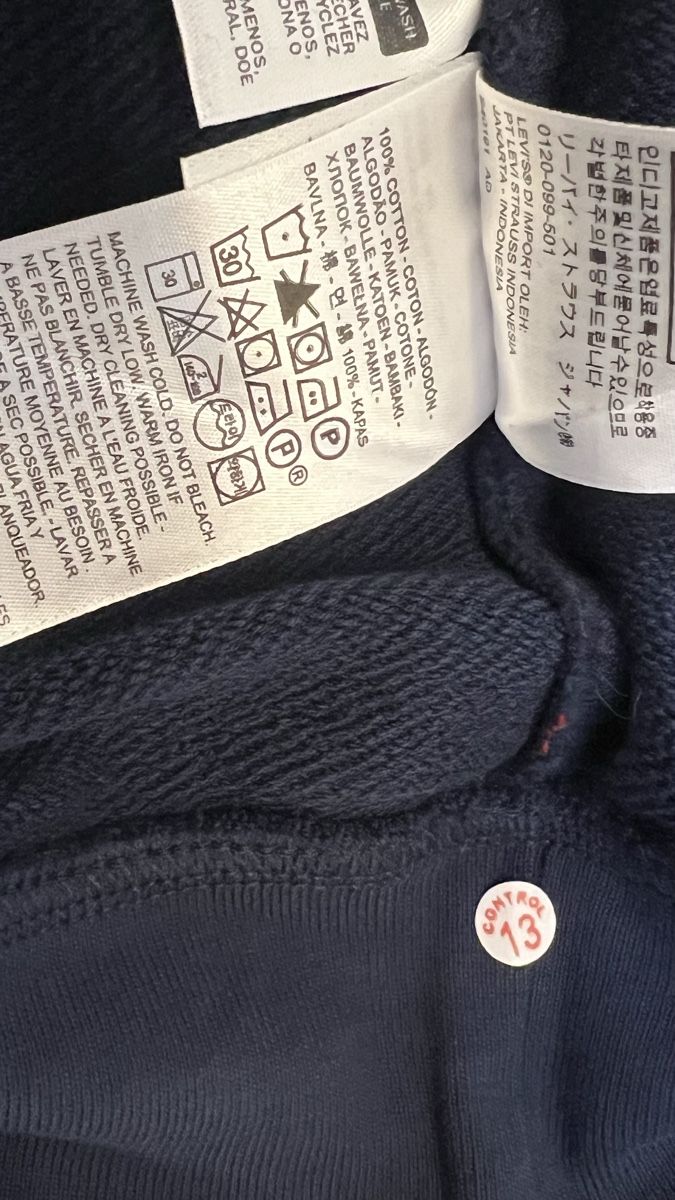 Levi's Pullover & Sweatshirts: Levi's Sweatshirt Gr.S - Neu mit Etikett – Neu und originalverpackt aus Visp von bluenero 4