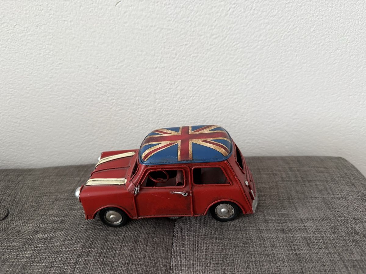 Tutte le decorazioni:  Mini Cooper Modell Auto , Deko 🇬🇧 – Usato da Chur venduto da Tsambiko 2