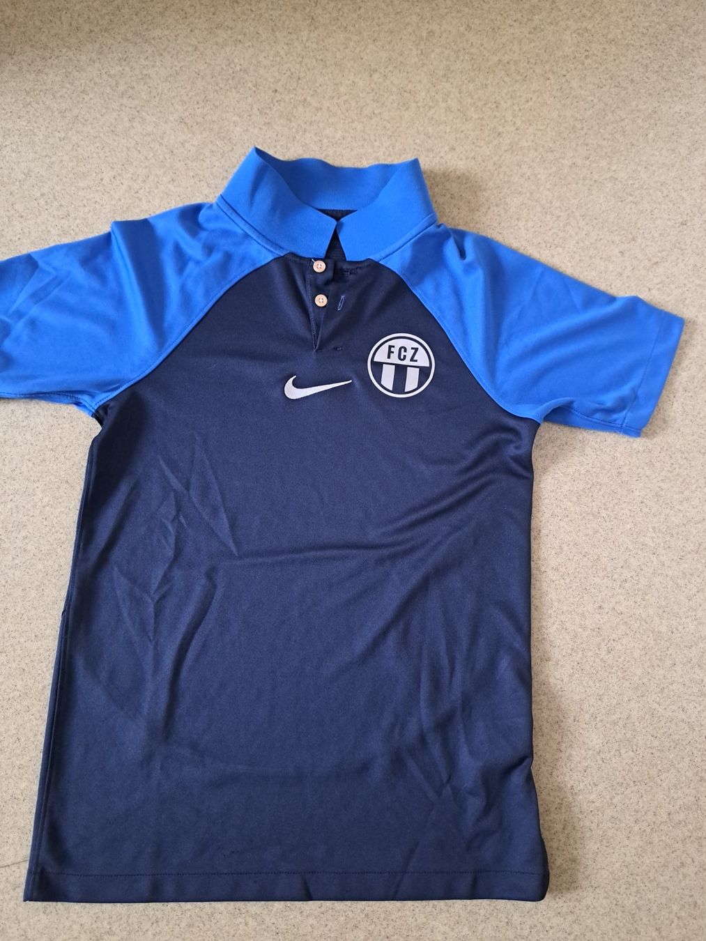 Nike Trainer, Turnhosen & -trikots: FCZ Trikot Nike – Neu (gemäss Beschreibung) aus Zürich von blokus12