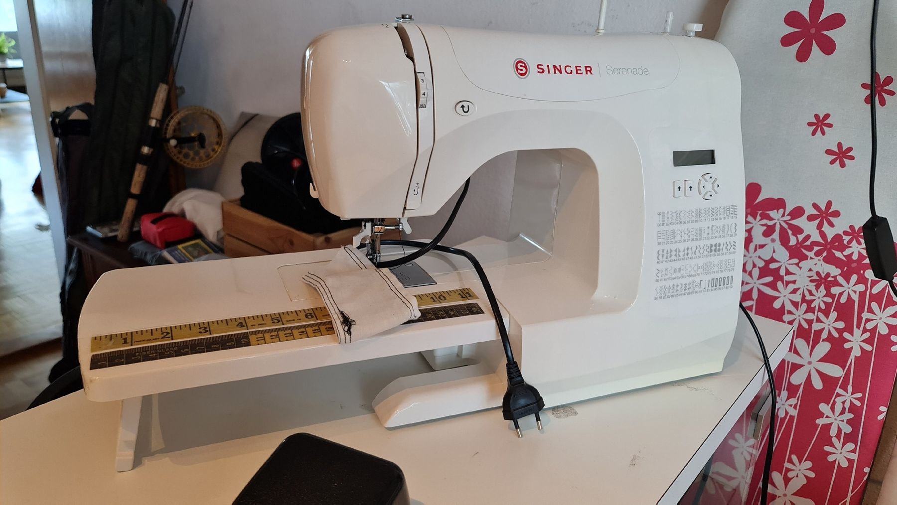 Singer Machines à coudre: singer machine – D'occasion à Nidau par boutiqueMHdelala 2