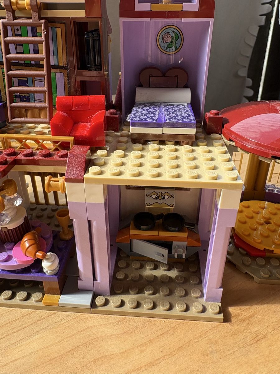 Lego Spielzeuge: LEGO Disney Belles Schloss  – Neu (gemäss Beschreibung) aus Frick von Kazie123 5