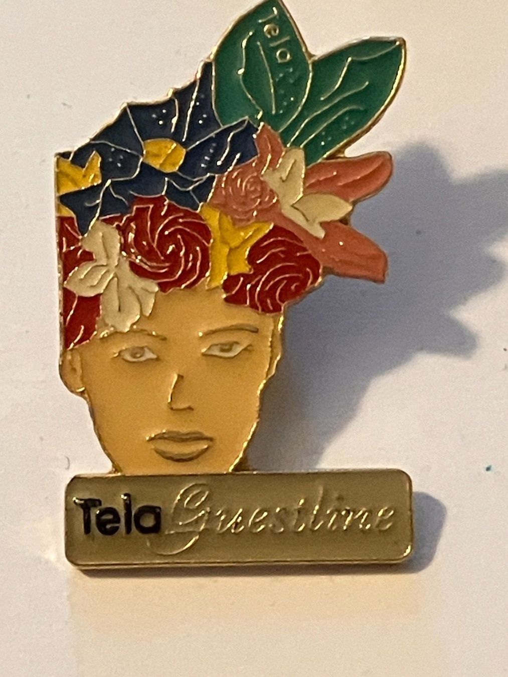 Placchette & Badge: 1 Pin Tela Guestline – Usato da Basel venduto da djwwpp