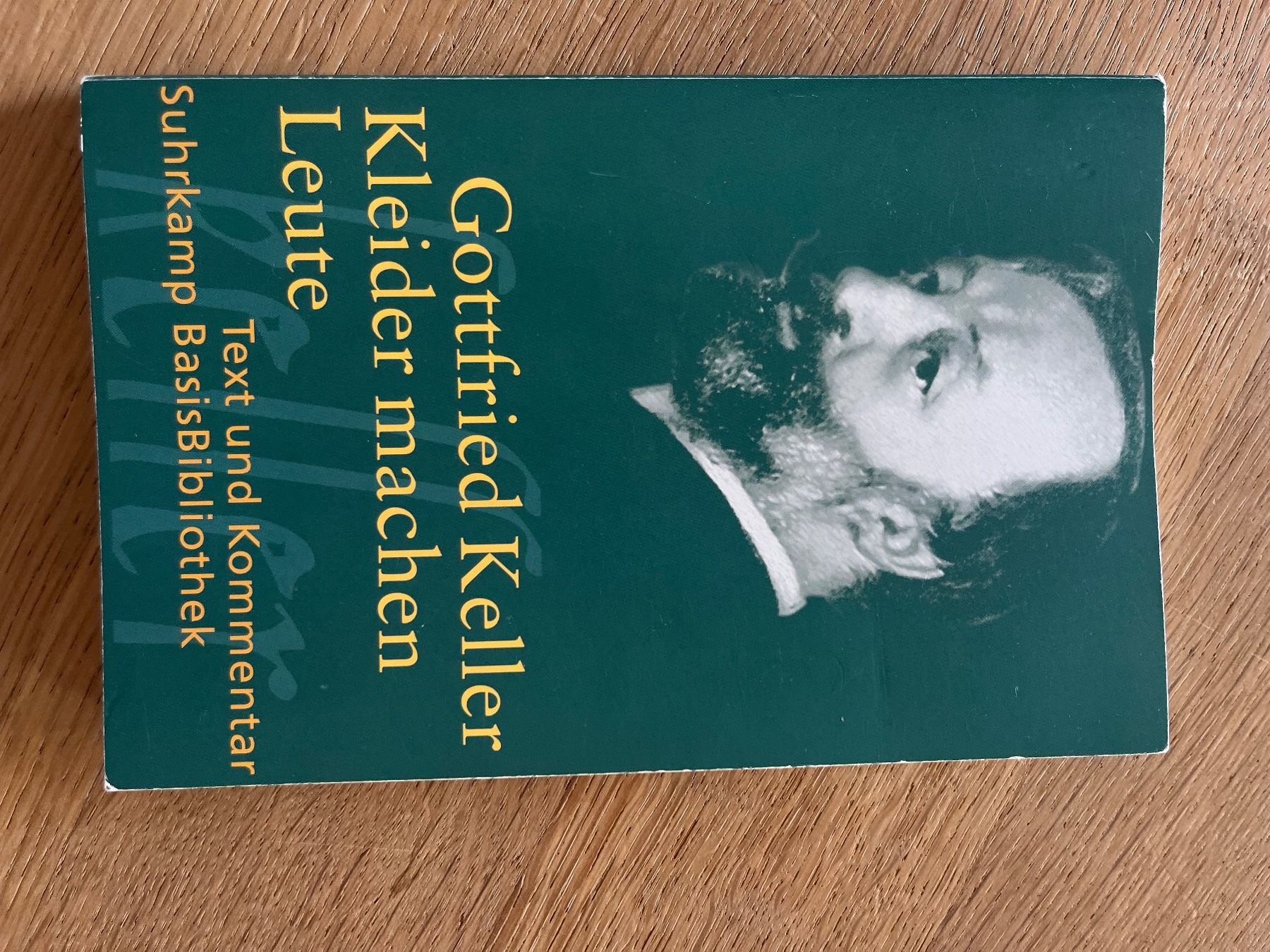 Libri: Gottfried Keller - Kleider machen Leute – Usato da Laupen BE venduto da lee_ym6v