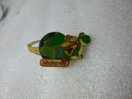 Nintendo Pins - Super Mario World Yoshi's