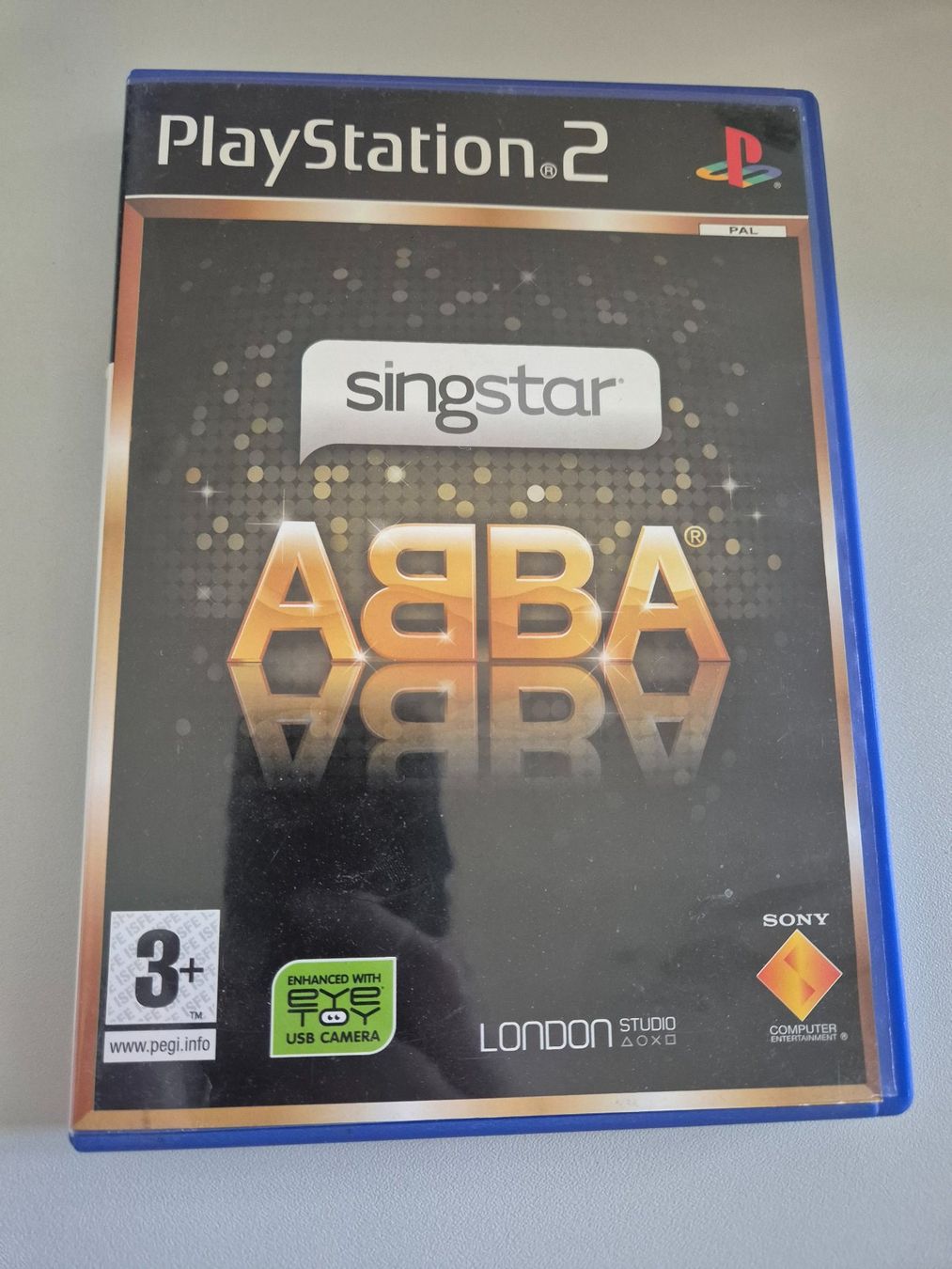 Jeux: SingStar ABBA PlayStation 2 Spiel – D'occasion à Ettiswil par beekeper13