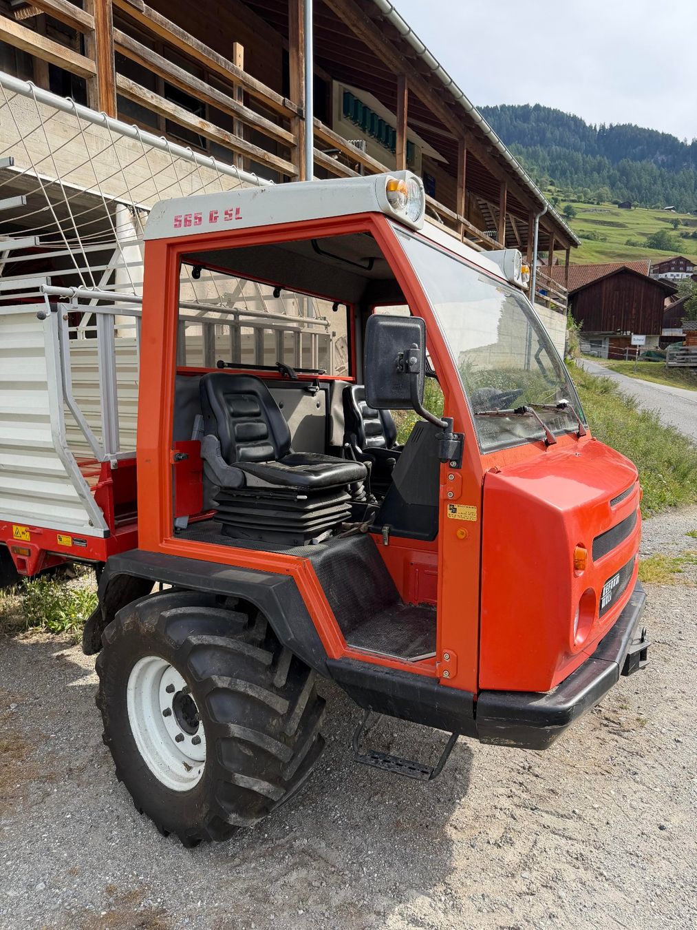 Reform Trattori: Transporter Muli G 565 SL mit Ladewagen – Usato da Scheid venduto da fleggi 3