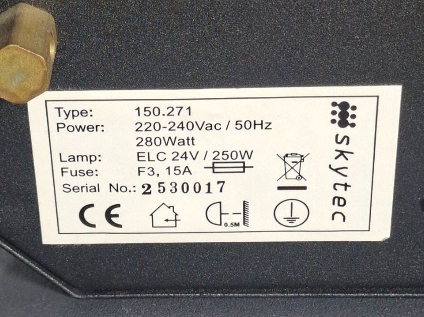 Lampen: Effet lumineux Skytec 150.271 – Gebraucht aus Villars-Ste-Croix von pau_8fls 8