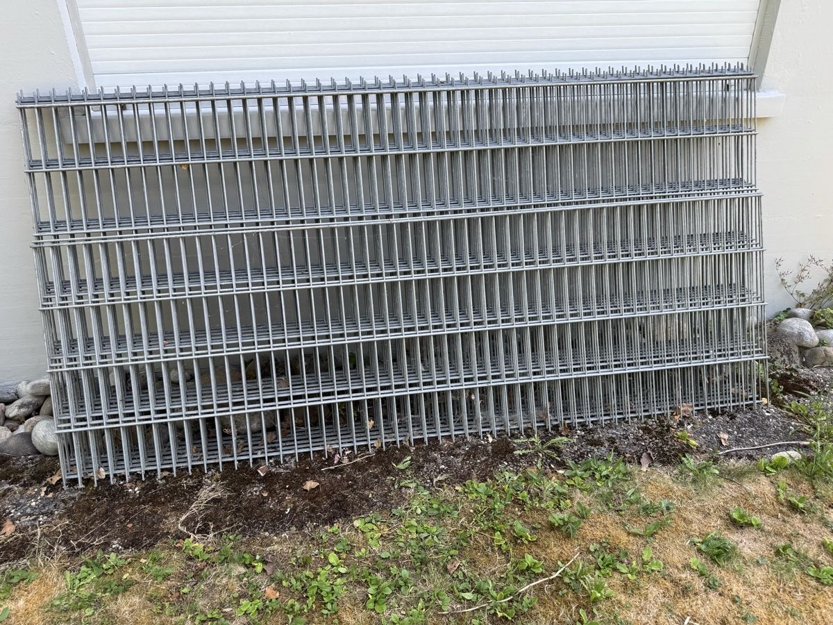 Grilles & Grillages: Gitterrost – D'occasion à Hölstein par Bri4nK