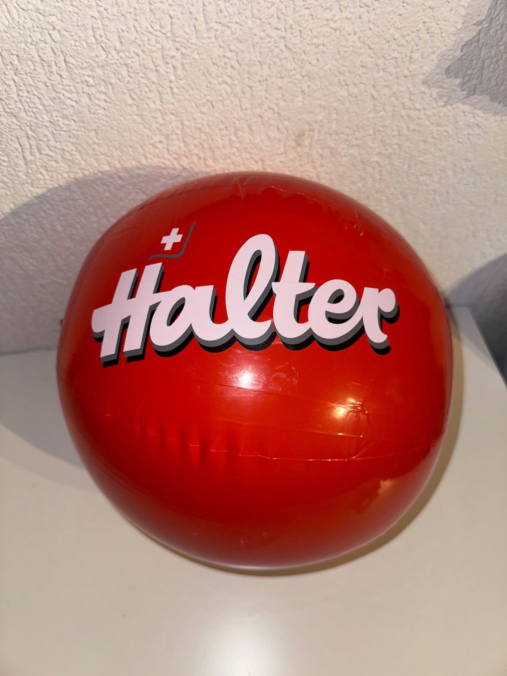 Giocattoli: Roter Wasserball von Halter – Nuovo e nell'imballaggio originale da Grosswangen venduto da Second_hand_paradise