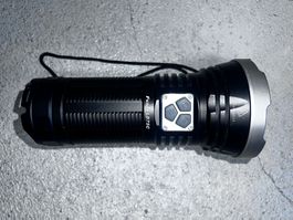 Fenix LD75C LED-Taschenlampe inkl. Batterien Ladegerät
