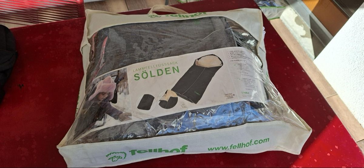 Fellhof Sacchi a pelo: Fellhof Lammfellfusssack Sölden – Usato da Walchwil venduto da mhwzg 3
