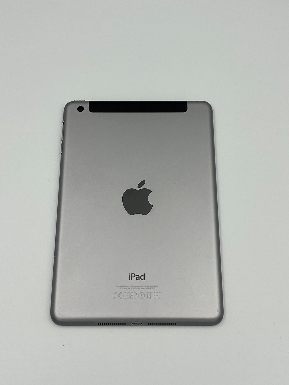 Apple Tablet PC: iPad mini 3 – Usato da Basel venduto da Xani 2