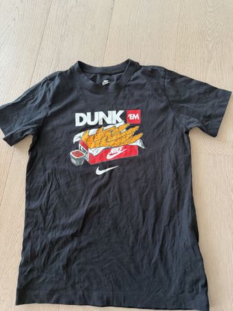 Nike Shirt 137-147 cm