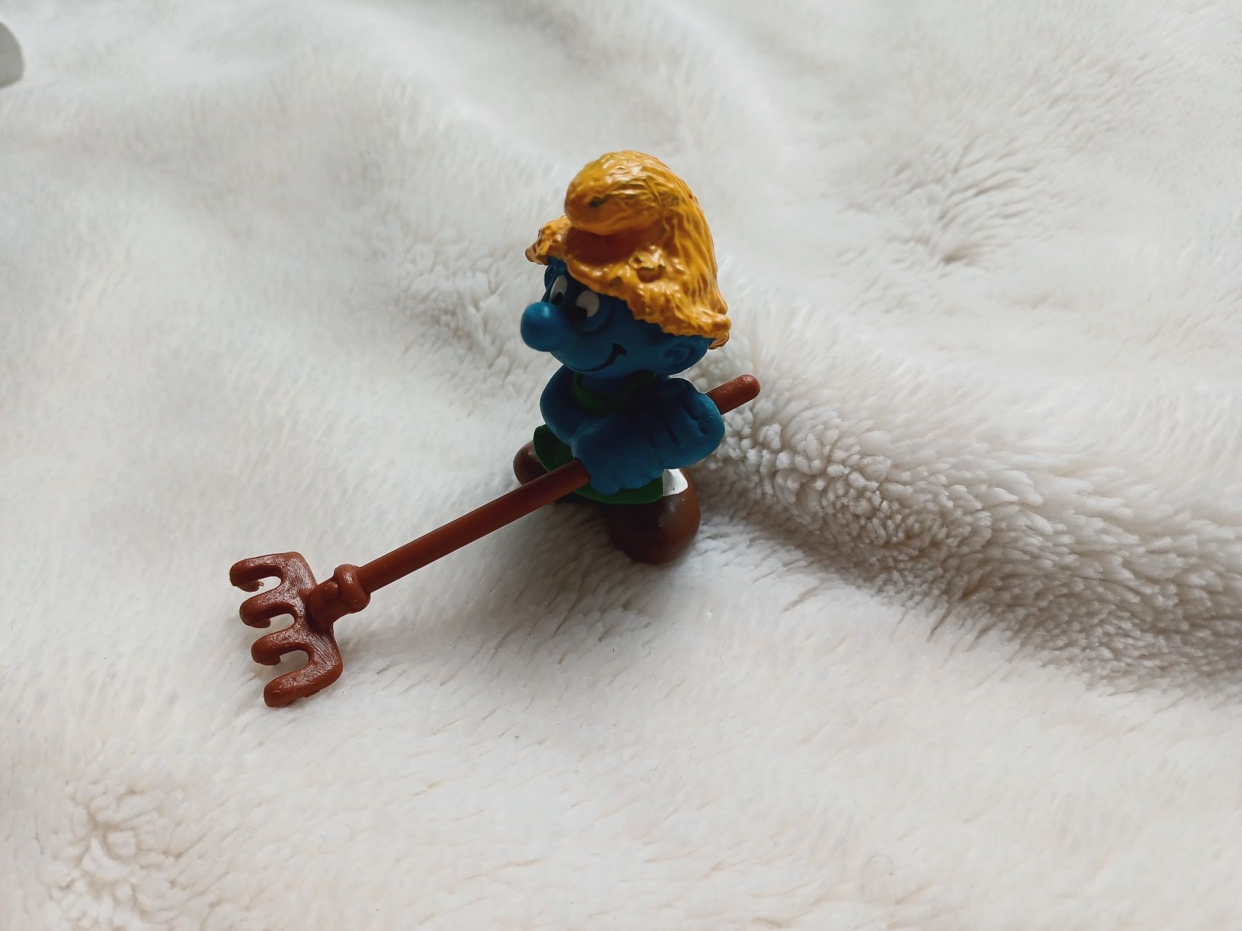 Schleich Statuette: Schleich und Peyo - Schlumpf - Gärtner mit Rechen – Usato da Würenlos venduto da Abracadabra26 3